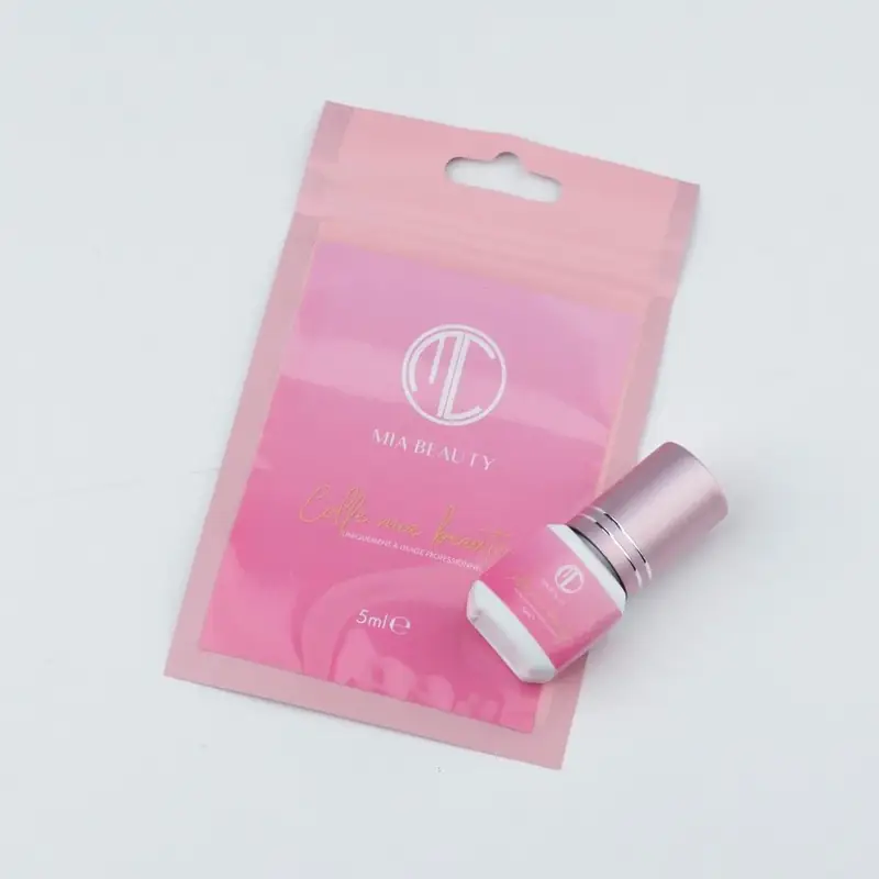 Colle Mia Beauty et sa pochette rose
